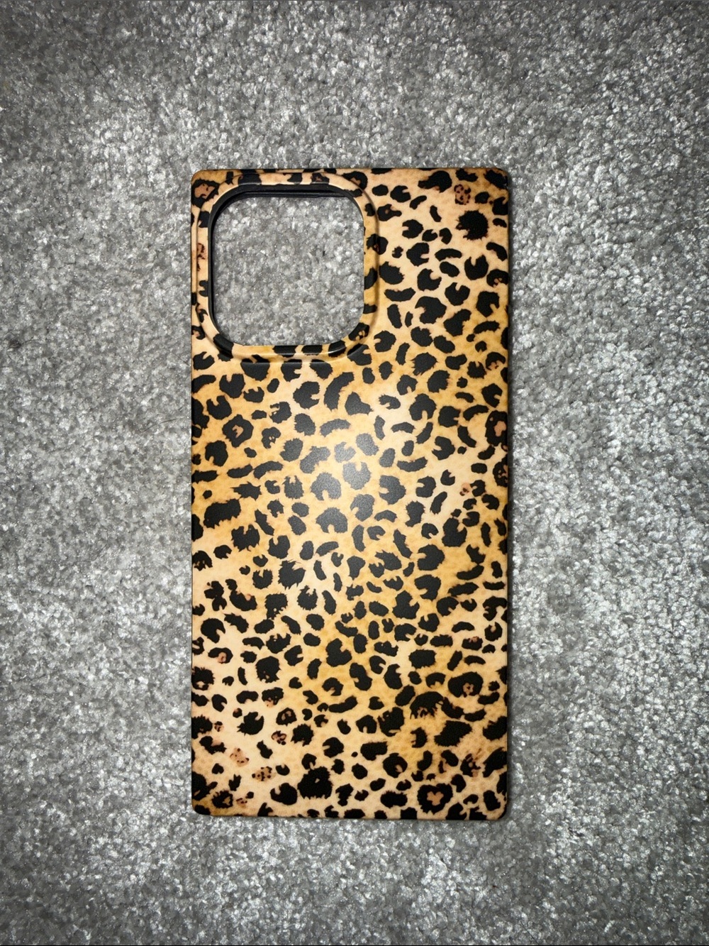 iphone 16pro max case- Leopard Print Phone Case - Brown/Black